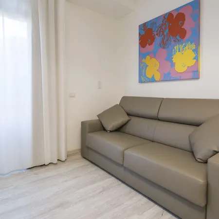 索伦托花卉套房 4* 索伦托