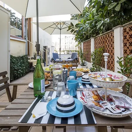 索伦托花卉套房 4* 索伦托